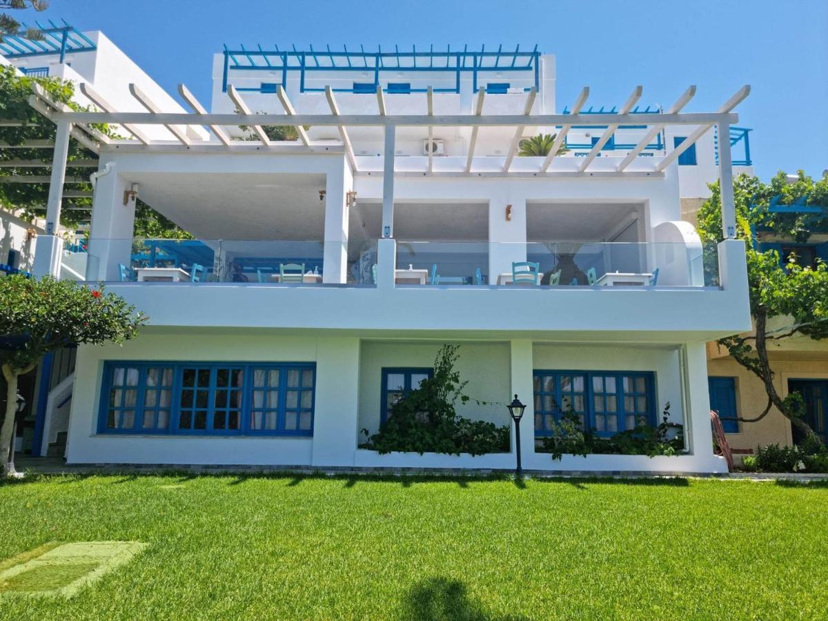 Aparthotel Artemis Makrýgialos Exteriér fotografie