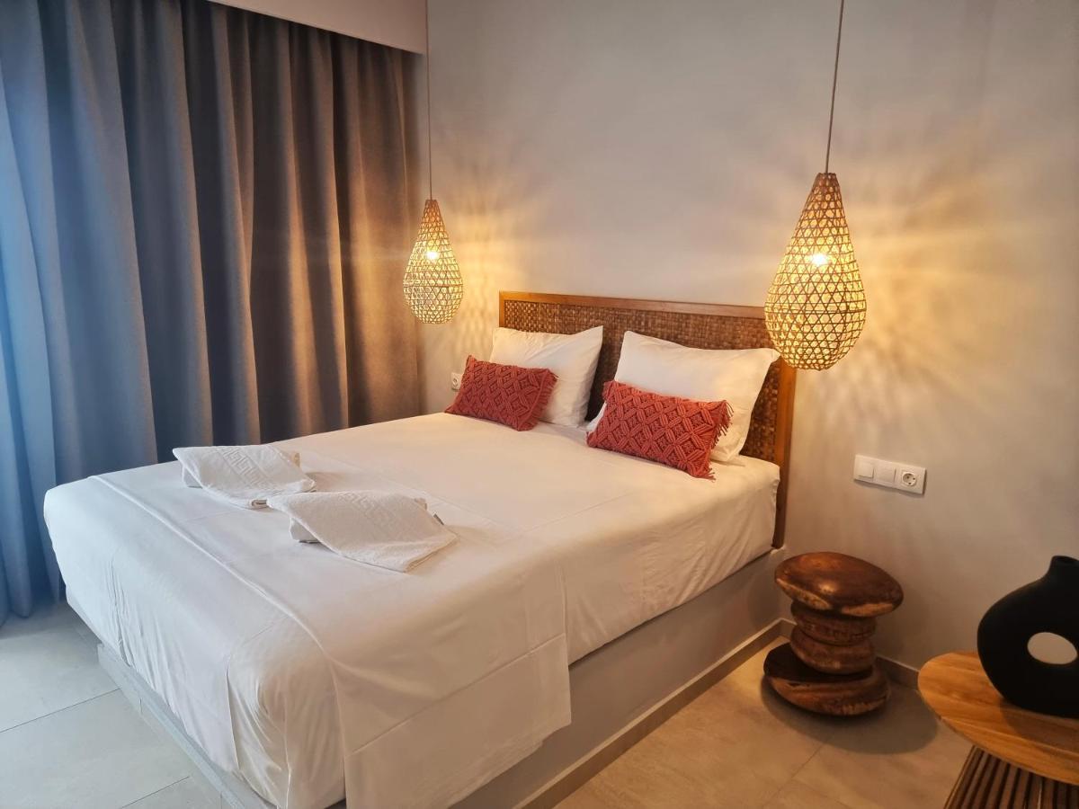 Aparthotel Artemis Makrýgialos Exteriér fotografie