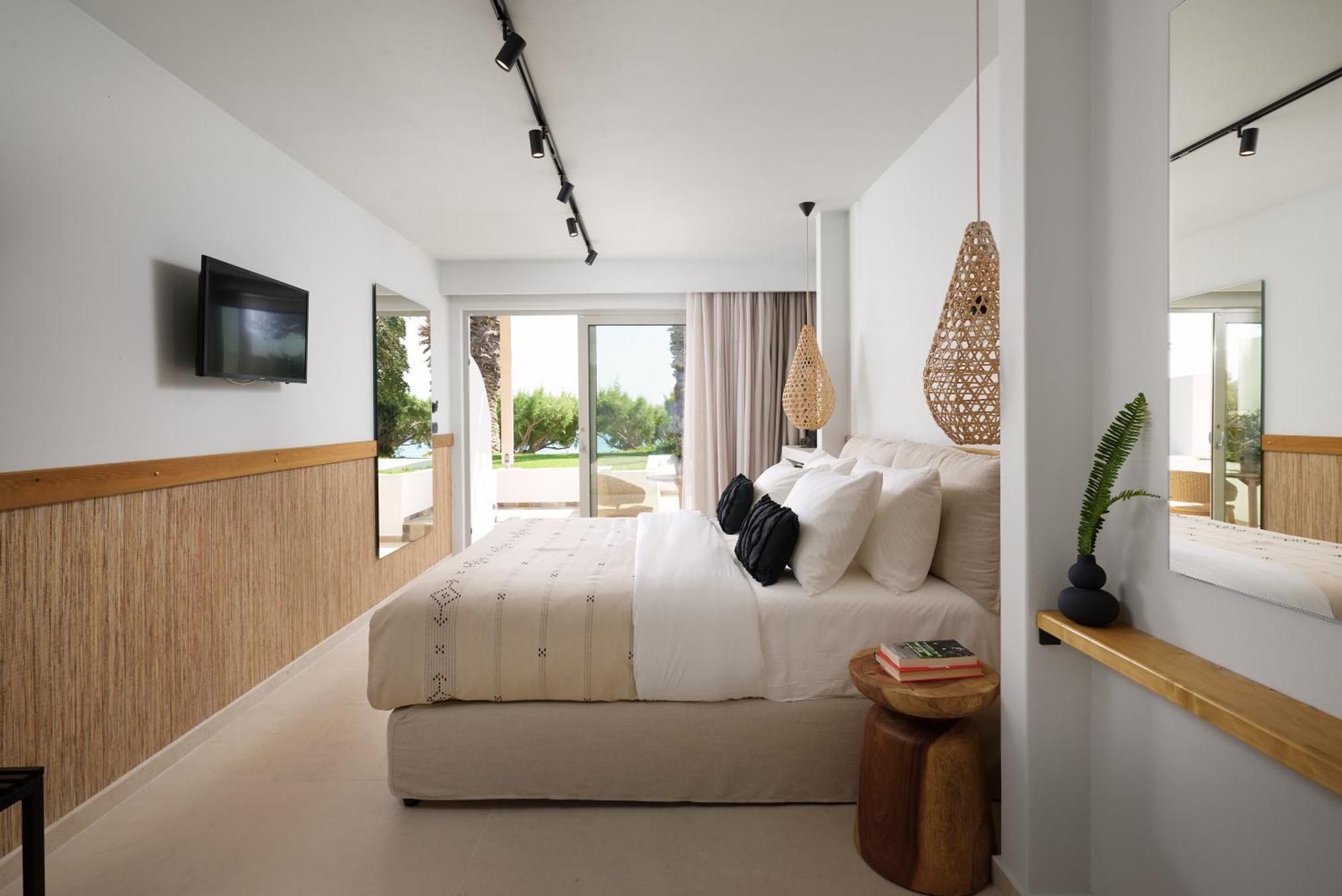 Aparthotel Artemis Makrýgialos Exteriér fotografie